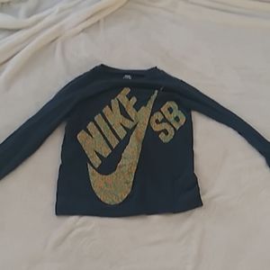 Nike SB camo t-shirt